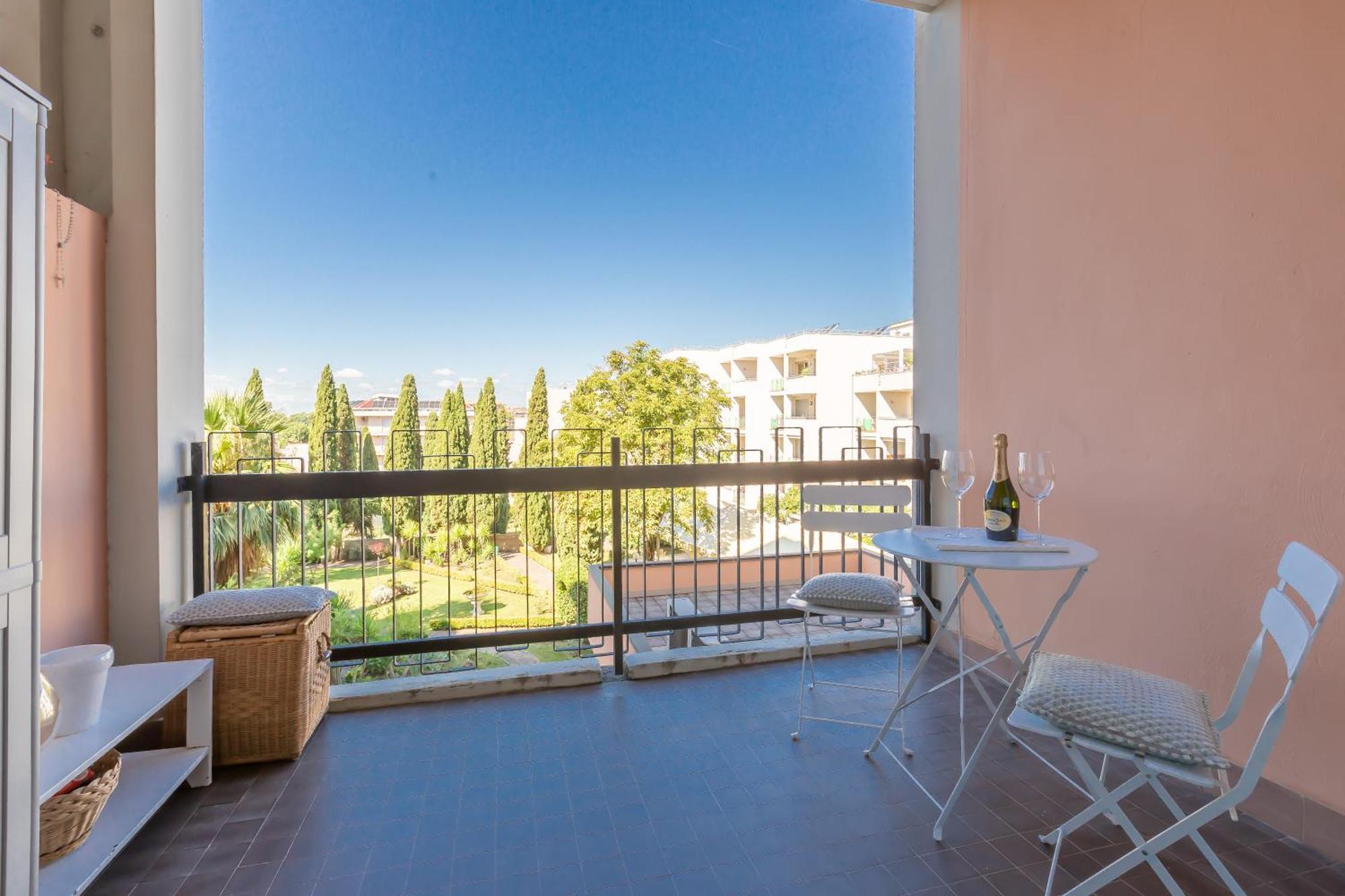 Laura'S Rooms Rome Bagian luar foto
